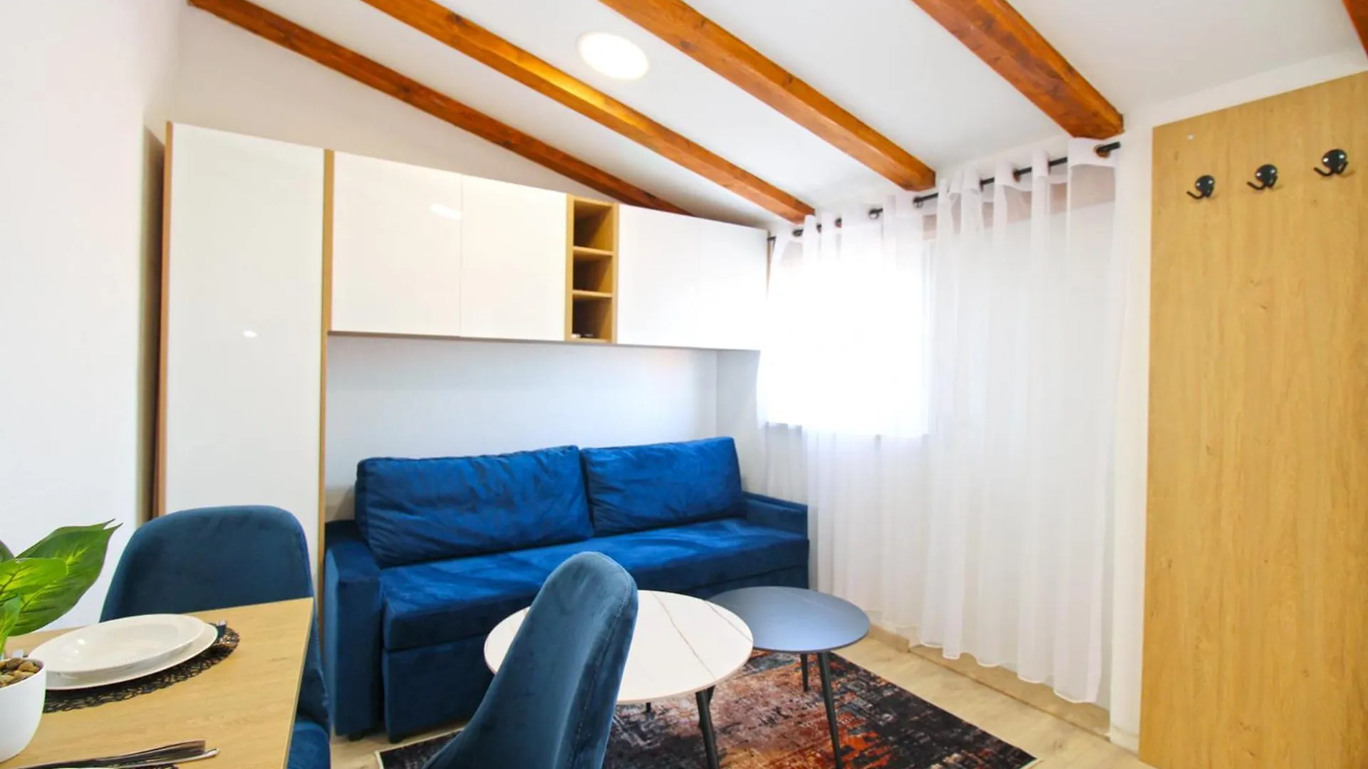 Apartment Old Town 2337 Pula
