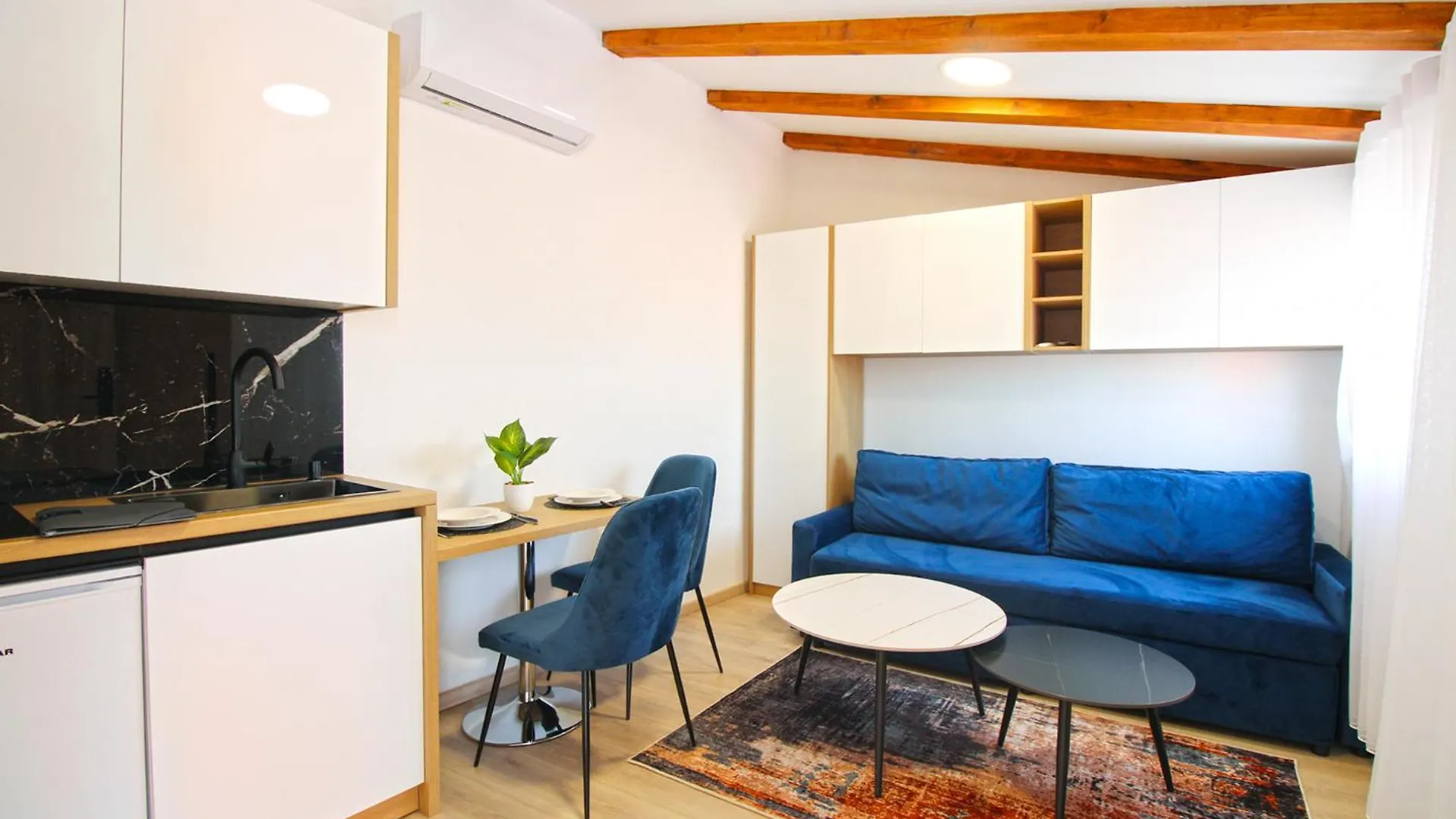 Apartment Old Town 2337 Pula